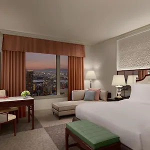 ***** Hotel The Ritz-carlton Giappone